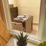 Modern Apartment In Central Bugibba
