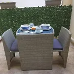 Modern Apartment In Central Bugibba